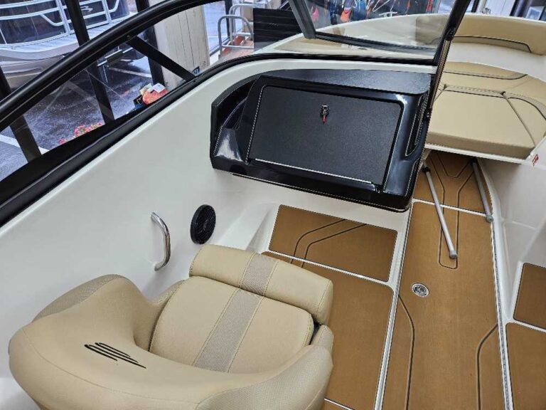 2025 Bayliner V20I US-BLBX3181D525 [photo 13]